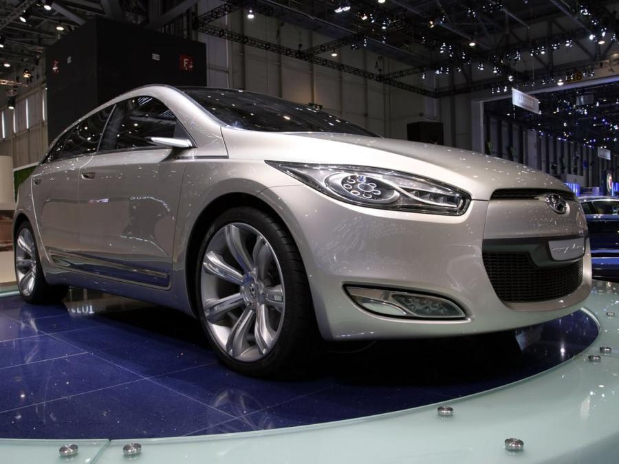  Hyundai HED-2 Genus Concept 2006 года  (фото 35 из 56)